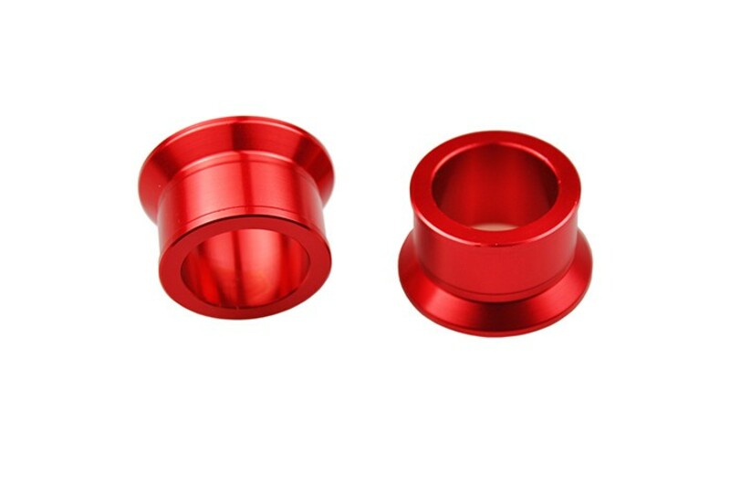 SCAR Rear wheel spacers red