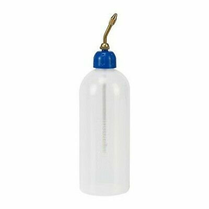 PLASTIC OIL CAN 500 ML STRAIGHT TIP 36 WITH 180 MM TRANSLUCENT