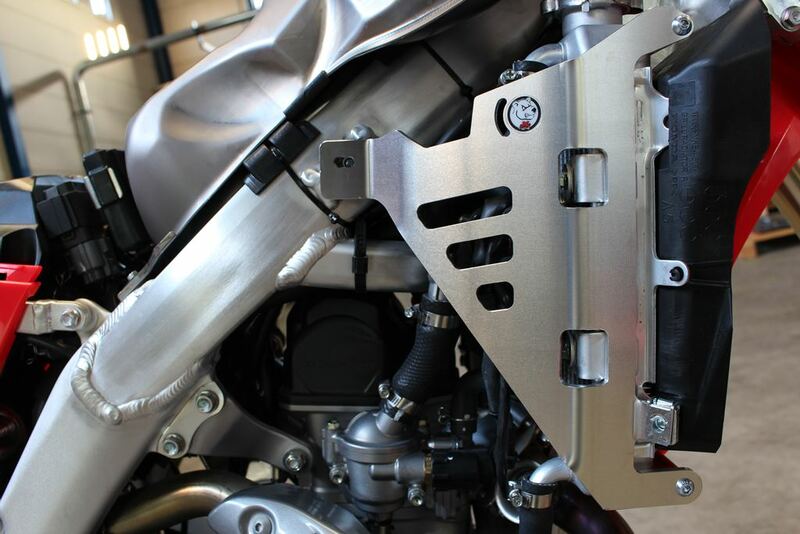 AXP Aluminum radiator protector - Honda CRF450L