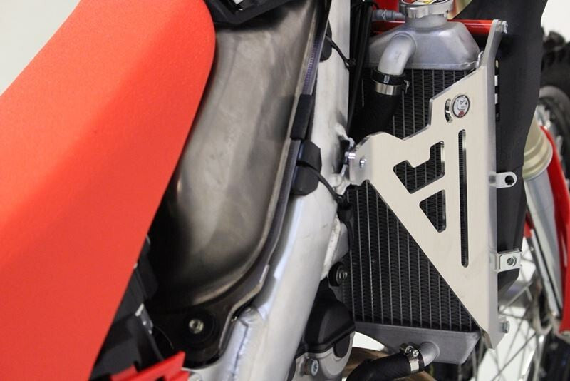 AXP Aluminum radiator protector - Honda CRF250R/250RX