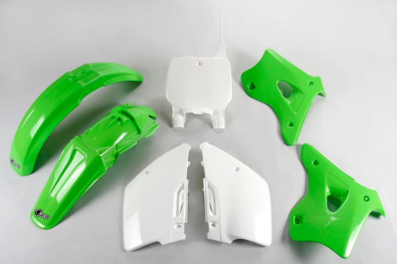 UFO Plastic kit OEM kleur Kawasaki KX125/250