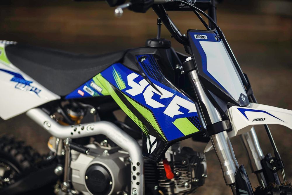 YCF START 88SE BLAUW GROEN