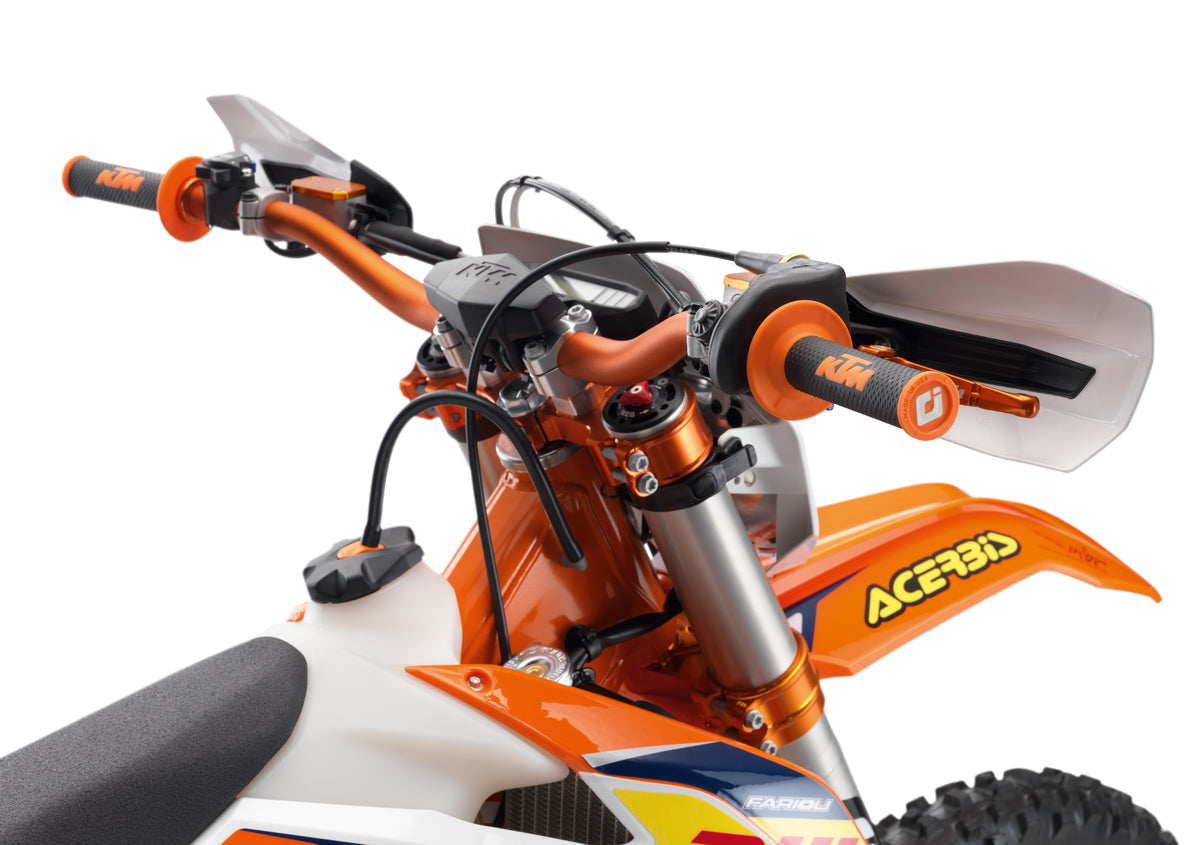 Lock-on grip set 50-560 FREERIDE (250/350 EXC, MXC, SMR, SX, SX17, SX19, SXS, XC, XCF, XCR) 03-20