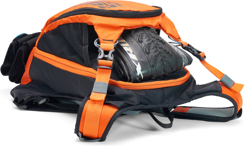 USWE Backpack Patriot Orange-Black 15 L