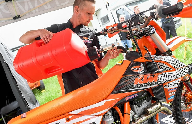 POLISPORT Pro octane quick fill fuel tank 10L red + oil mixer 100ml