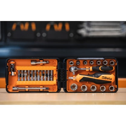 BETA Assortment of 11 hexagon sockets, 21 bits and 7 accessories, in plastic case