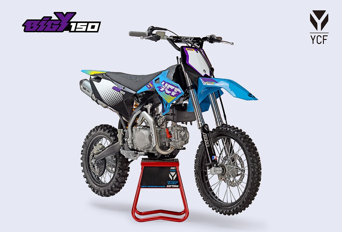 YCF BIGY 150 LICHTBLAUW