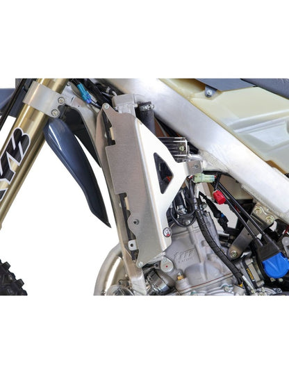 AXP Hard Enduro Radiatorbeschermers – HDPE 8 mm – Zwart