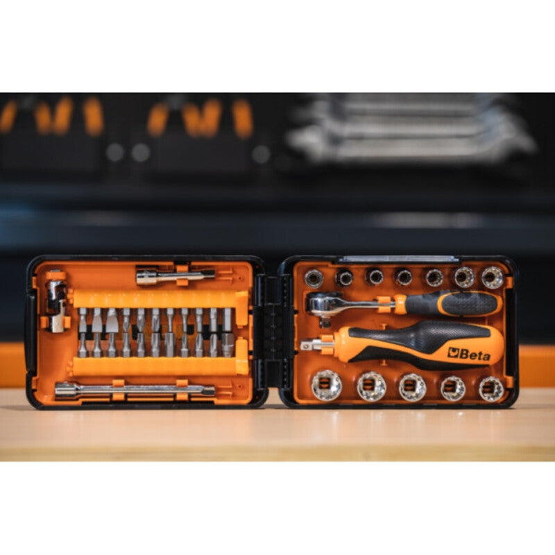 BETA Assortiment van 11 doppen / 21 bits / 7 accessoires