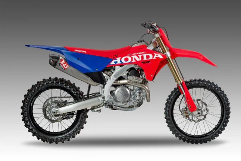 YOSHIMURA RS-12 Signature Series Full Exhaust System