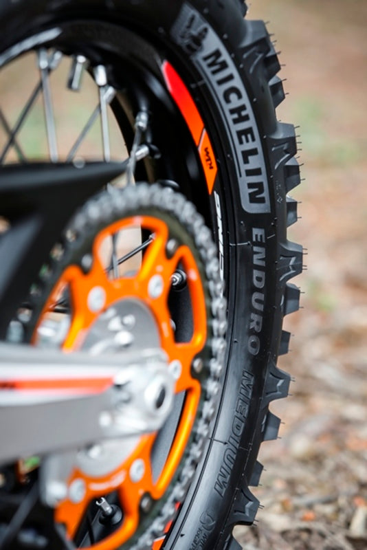 MICHELIN Band ENDURO MEDIUM 140/80-18 M/C 70R TT