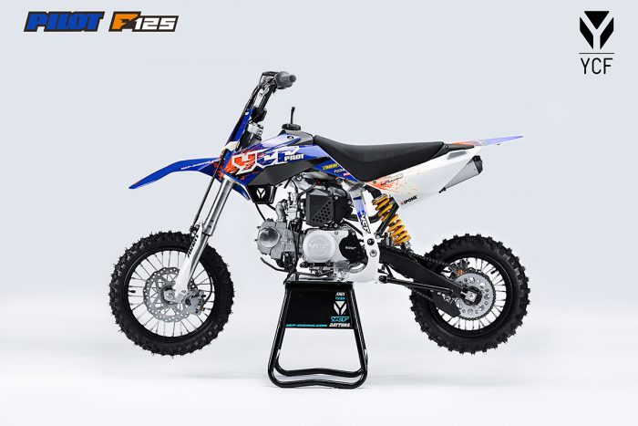YCF PILOT 125 BLAUW