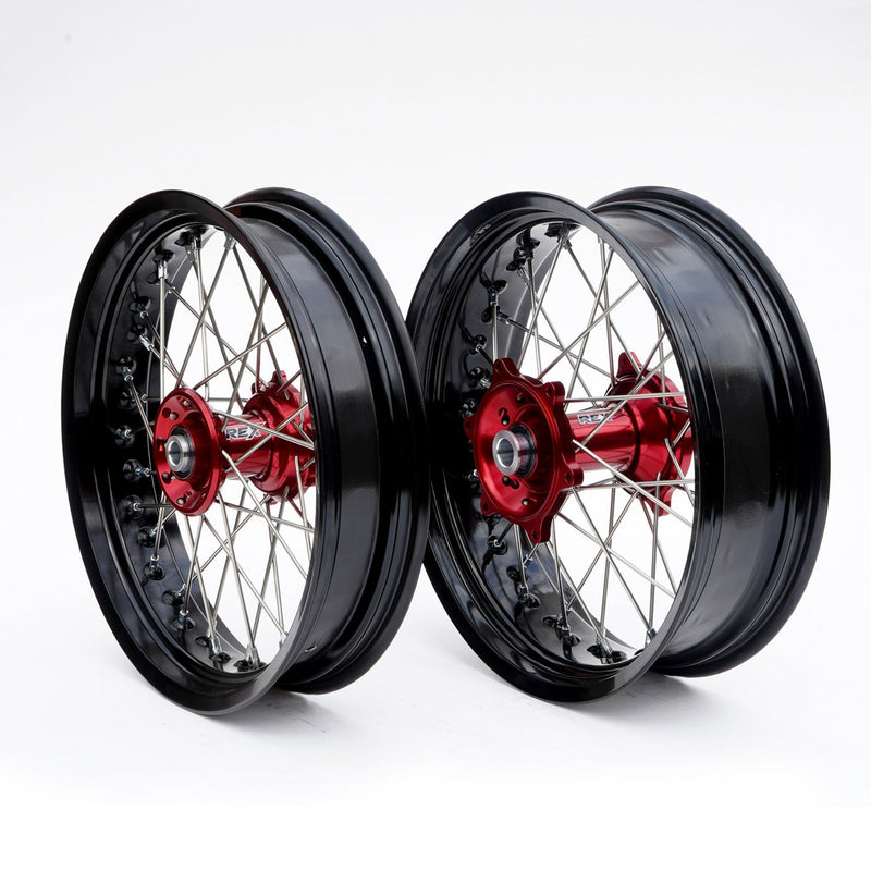Beta - Achterwiel - REX 17-4,50 BETA rear wheel SUPERMOTO 13-.. BLACK RIM/RED HUB 20MM - Rear Wheel - MotoXshop